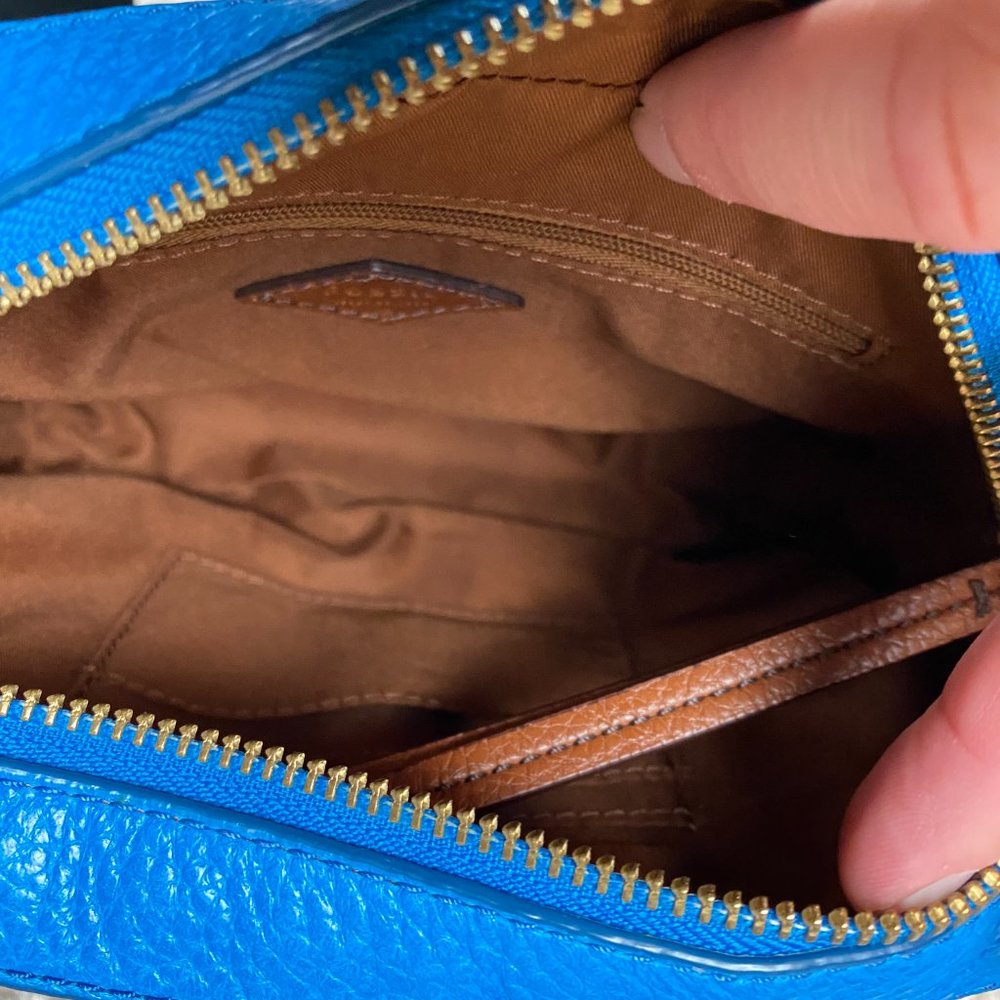 Fossil Gemma Leather Crossbody Cerulean Blue with Adjustable Strap Shoulder Bag - Picture 11 of 16